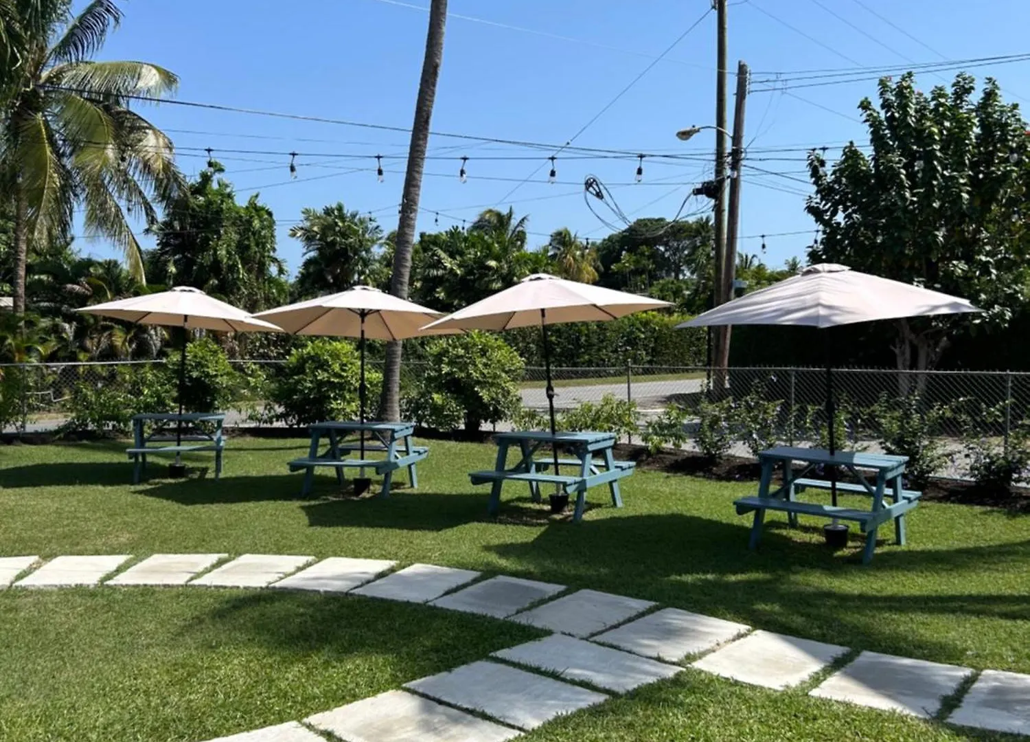 Cocobuoys Petit Luxury Apartment Saint James Barbados